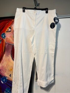NWT Karen Scott crisp white cargo pants sz 16